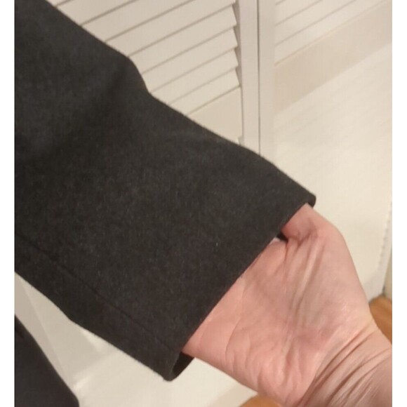 London Fog Wool Blend Pea Coat Womens L Gray 3 Button 90s Y2K Vtg Classic Staple - Picture 3 of 10